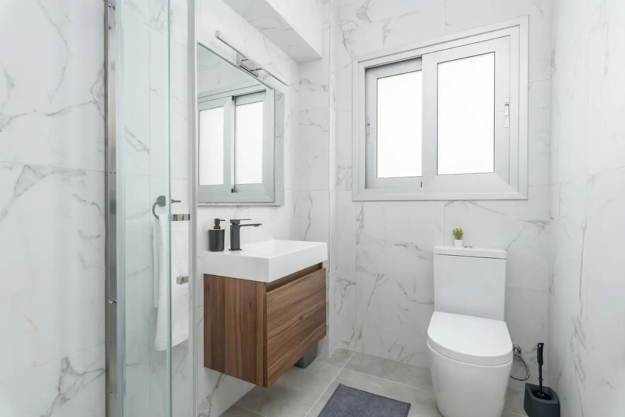 Amore 2-Br Apt By Finikoudes Larnaca 0*,  Cyprus